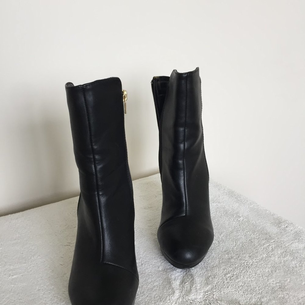 Diba Booties